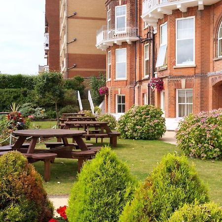 Hotel Victoria Lowestoft Esterno foto